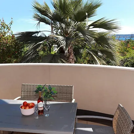 Apartment Mediterrianen Paradise *