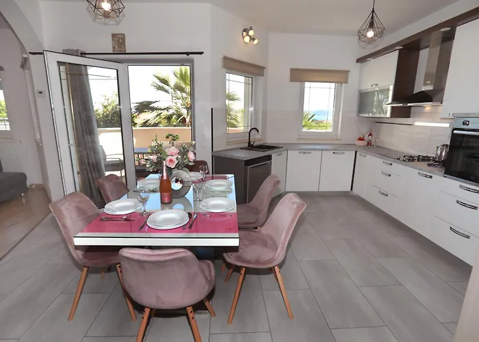 Mediterrianen Paradise Lägenhet *